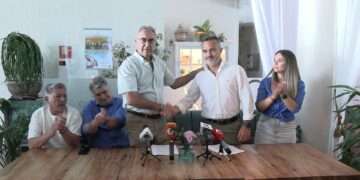Intervenciones de Santos y Benítez en la firma del nuevo equipo de gobierno en Tarifa