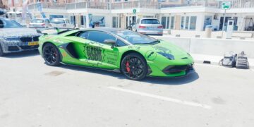 La SG2K de «personas que viven la vida al máximo» embarca en Tarifa