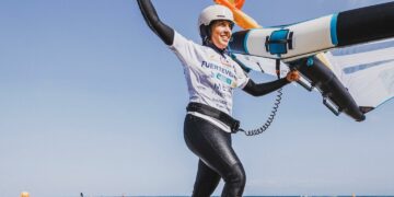 Nia Suardíaz; La campeona tarifeña de 16 años