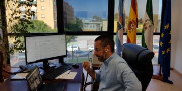 El alcalde de La Línea no renuncia a ser ciudad autónoma y estudiará «otras vías» tras el «varapalo» del Supremo