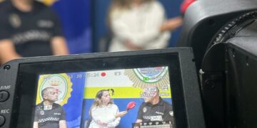 Javier Centeno y Pedro Canas: «Los niños con los muñecos disfrutan, transmitimos el mensaje que queremos»