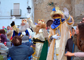 Festejos hace públicas las bases para participar en la Cabalgata de Reyes 2025 de Tarifa