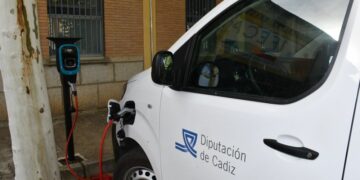 Tarifa contará con una estación pública de recarga de vehículos eléctricos