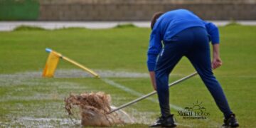 «Mis hijos quieren seguir jugando al fútbol, pero me parece que Tarifa no puede ofrecer ni el mínimo indispensable, como una instalación en condiciones…»