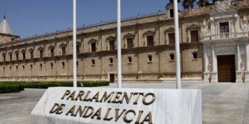 Llega al Parlamento de Andalucía la denuncia sobre la posible destrucción de restos arqueológicos en Tarifa
