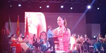 Silvia Gutiérrez Pérez, de la caseta El Revuelo, es la reina juvenil de la Real Feria y Fiestas de Tarifa 2025