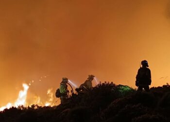 Tarifa arde… y no solo el monte. Por Alberto López