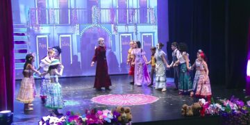 Sueña Tarifa abre el calendario educativo con teatro escolar y más de 350 alumnos