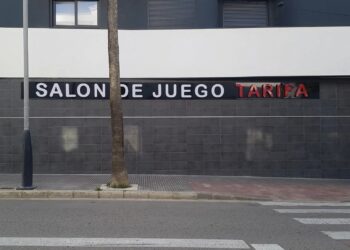 «Tarifa No Se Vende» denuncia la inminente apertura de una casa de apuestas en Batalla del Salado