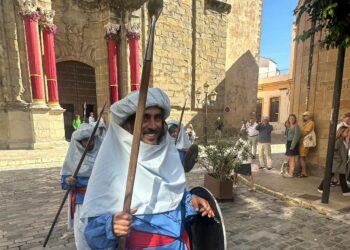 «La gesta de Guzmán, la gesta del general Copons, el castillo, las tapas, el teatro,.. todo esto sí pertenece a Tarifa y no el wind foil ese.»