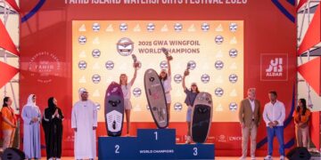 La tarifeña Nia Suardiaz logra su tercer mundial de wingfoil