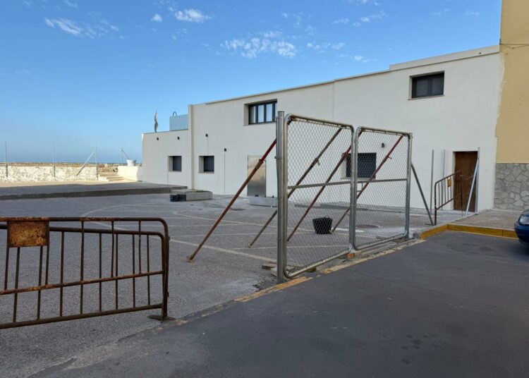 “La ley de costas ampara el paso y no todo vale en primera línea”.