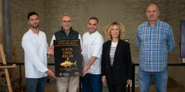 Tarifa celebra el 190º aniversario del Mercado de Abastos con el estreno de la “I Champions League Tarifa Destino Gastronómico”, dedicada al Atún Rojo Oro del Estrecho