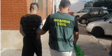 Detenido en Tarifa el autor de un robo a punta de navaja en un comercio