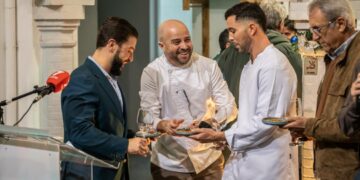 Tarifa demuestra su fuerza gastronómica en una gala multitudinaria y emocionante: el Nigiri Crujiente de BoccaBuena logra el galardón.