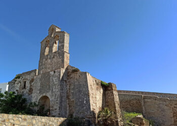 Mellaria solicita el fin de la ocupación irregular de la Iglesia de Santiago