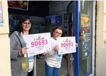 La suerte sonríe a Algeciras y Zahara con el tercer premio de la Lotería de Navidad