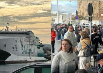 El ferry “Jaime I” de Baleària «varado» y bloqueando el puerto de Tarifa mientras pasajeros aguardaban fuera de la terminal