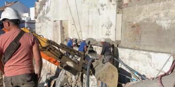 ‘Tarifa No Se Vende’ alerta de opacidad en el proyecto urbanístico de Grupo Q en la antigua fábrica La Tarifeña