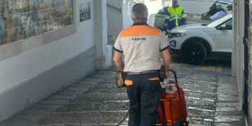 Tarifa se queda sin bombonas en 30 minutos: el absurdo hecho norma