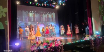 La obra “Encantos” fomenta la creatividad entre el alumnado de Primaria en Tarifa